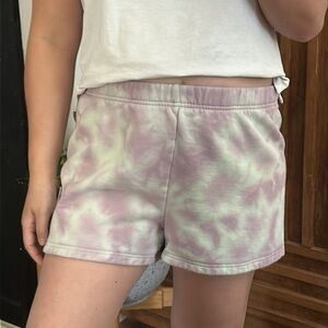 Aritzia x TNa Cozy Fleece Tie Dye Short. Size L